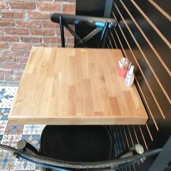 70-70-cafe-masasi